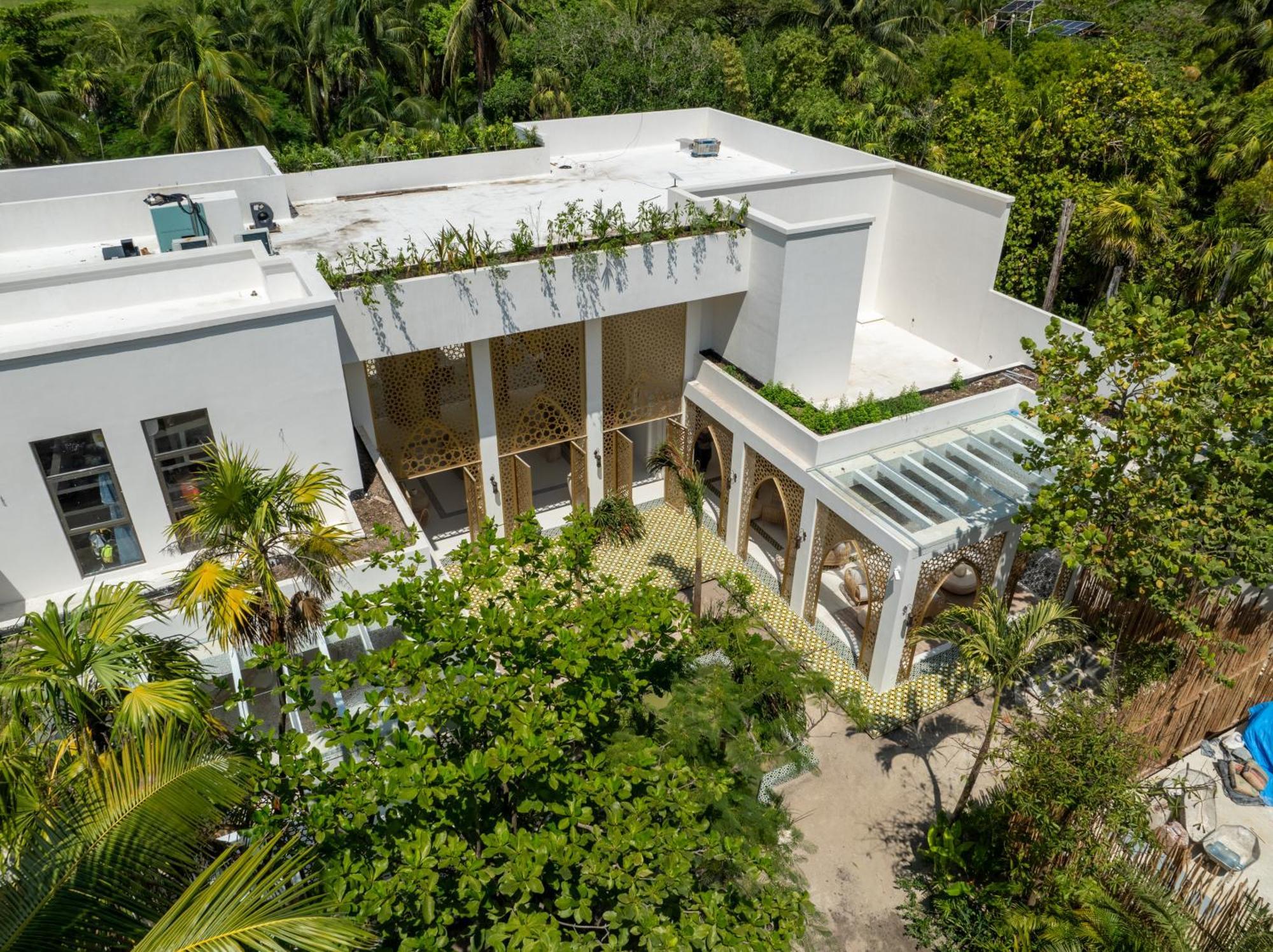 Sana Tulum Beachfront Boutique Hotel Exterior photo