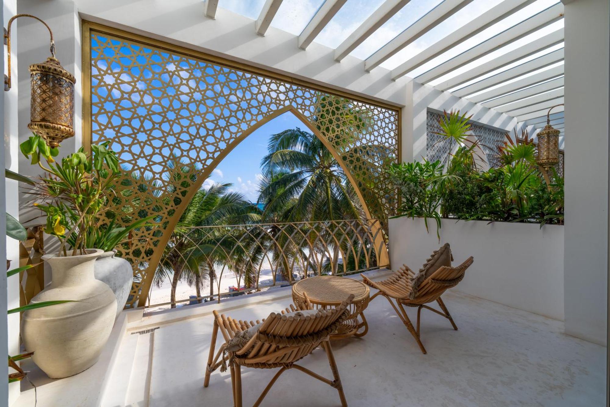 Sana Tulum Beachfront Boutique Hotel Exterior photo